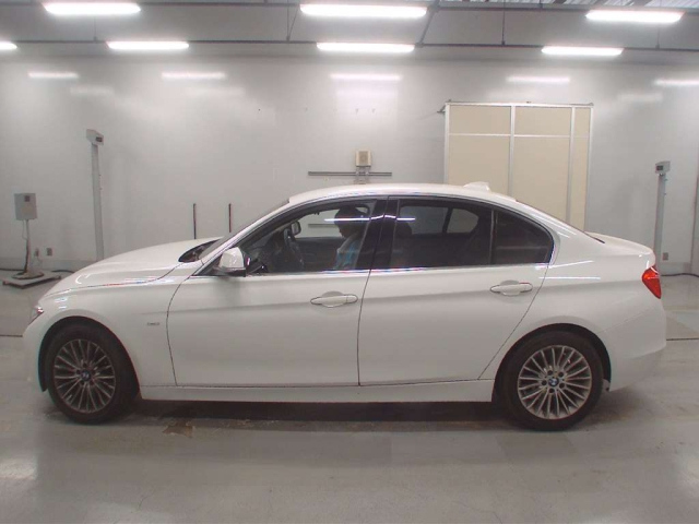 BMW 3 SERIES 2014