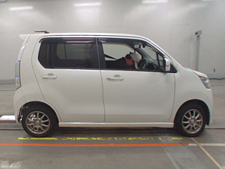 SUZUKI WAGON R 2014