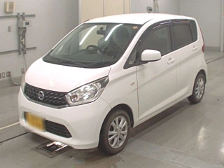 NISSAN DAYZ 2014