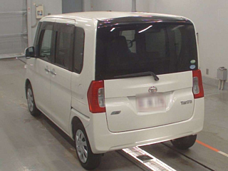 DAIHATSU TANTO 2014