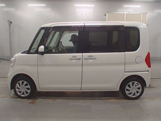 DAIHATSU TANTO 2014