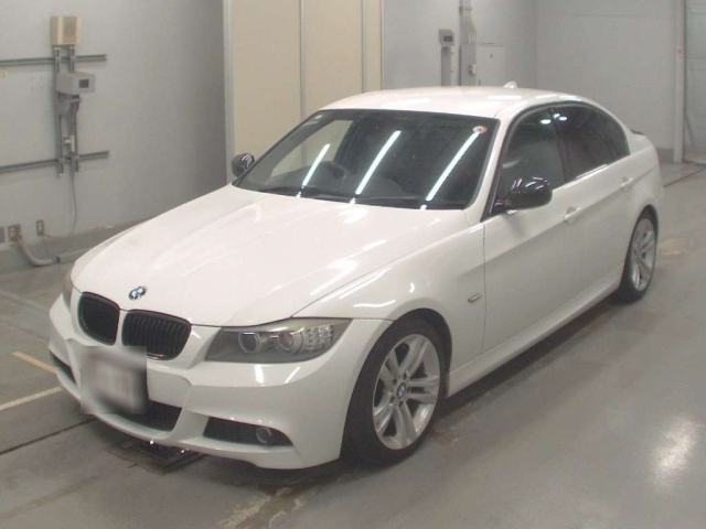 BMW 3 SERIES 2010