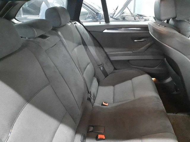 BMW 5 SERIES 2011