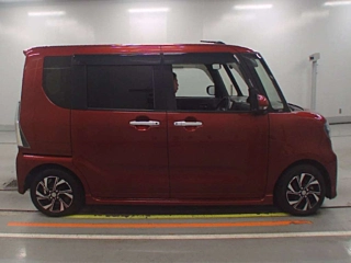 DAIHATSU TANTO 2020