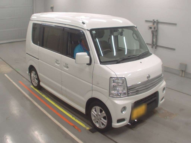 NISSAN CLIPPER RIO 2015