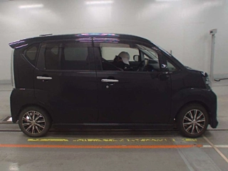 DAIHATSU MOVE 2018