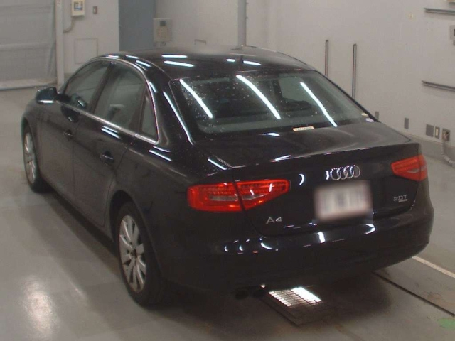 AUDI A4 2013
