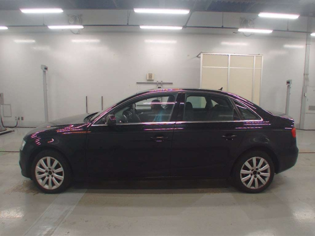 AUDI A4 2013