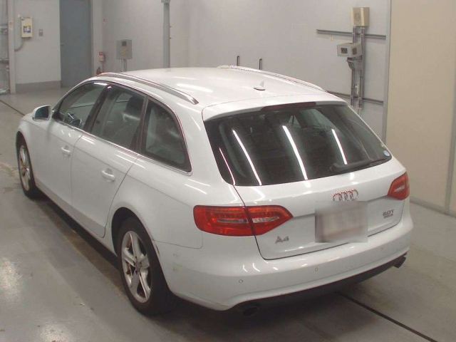 AUDI A4 2013