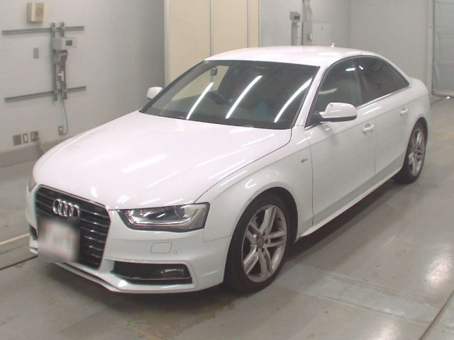 AUDI A4 2014