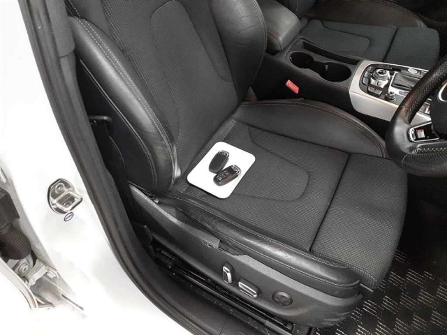 AUDI A4 2014