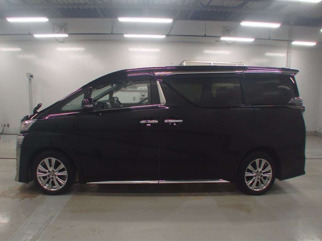 TOYOTA VELLFIRE 2020
