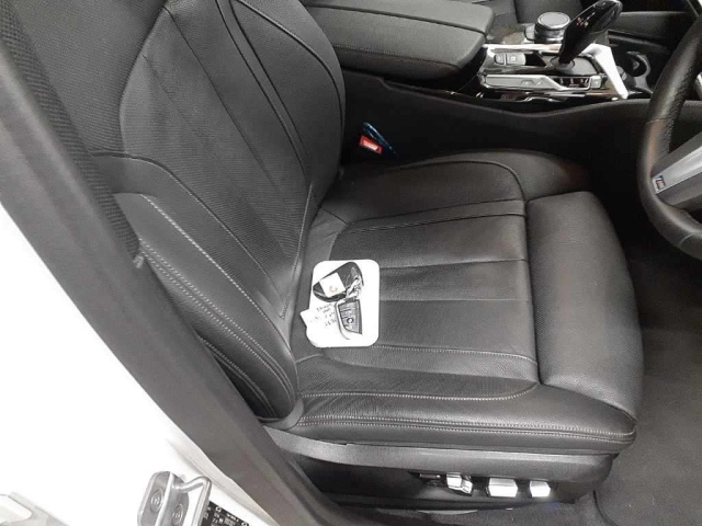 BMW 5 SERIES 2019
