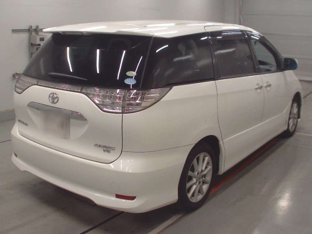 TOYOTA ESTIMA 2011