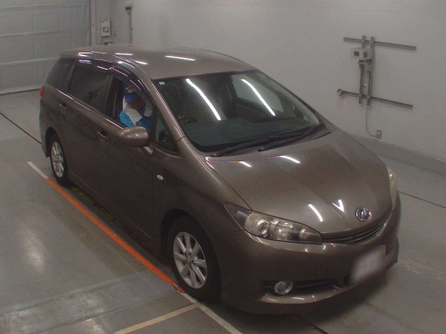 TOYOTA WISH 2009
