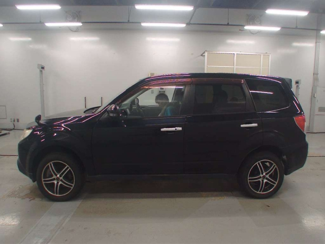 SUBARU FORESTER 2011
