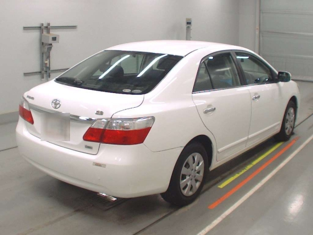 TOYOTA PREMIO 2009