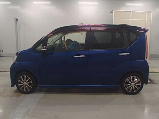 DAIHATSU MOVE 2015