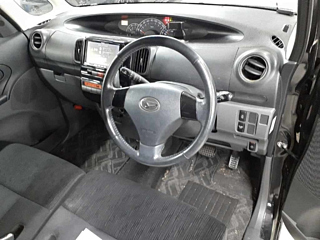 DAIHATSU TANTO 2009