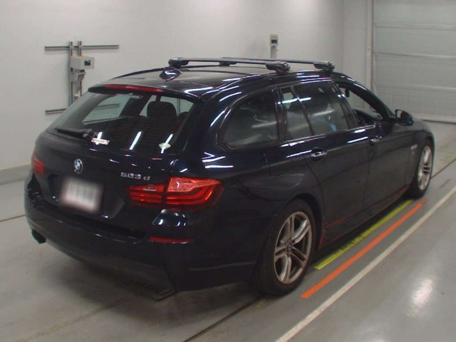 BMW 5 SERIES 2016