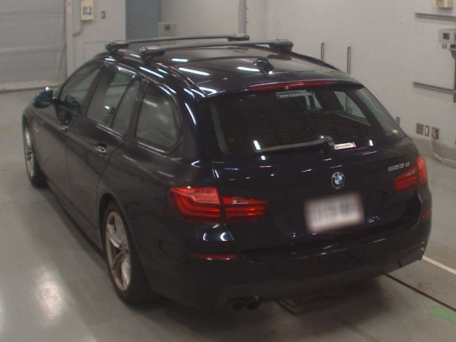 BMW 5 SERIES 2016