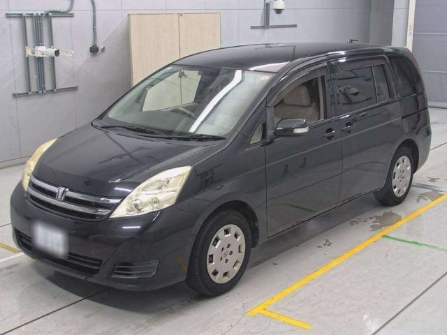 TOYOTA ISIS 2010