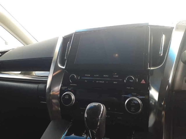 TOYOTA VELLFIRE 2021