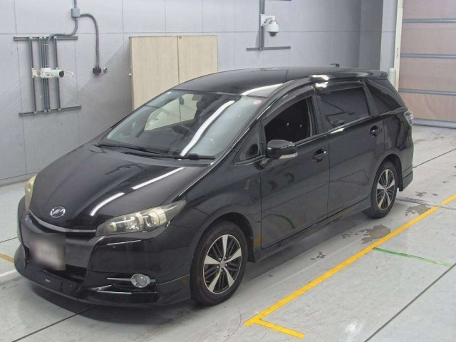 TOYOTA WISH 2012