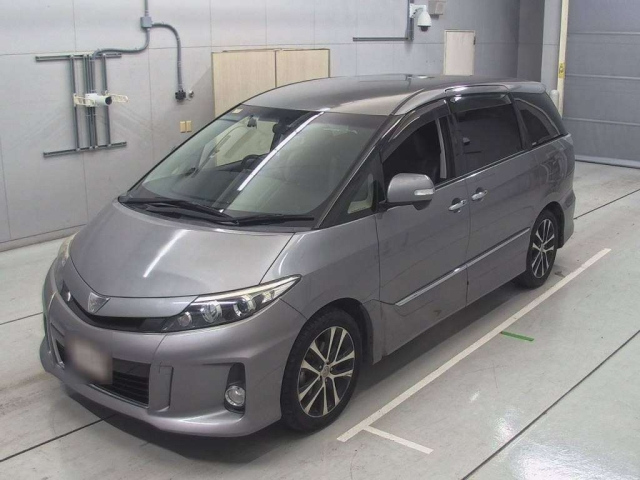 TOYOTA ESTIMA 2015
