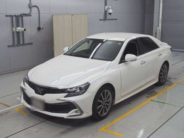 TOYOTA MARK X 2019