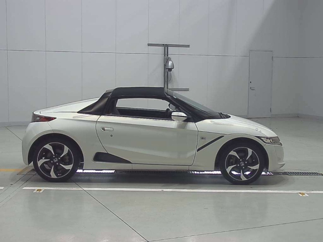 HONDA S660 2015