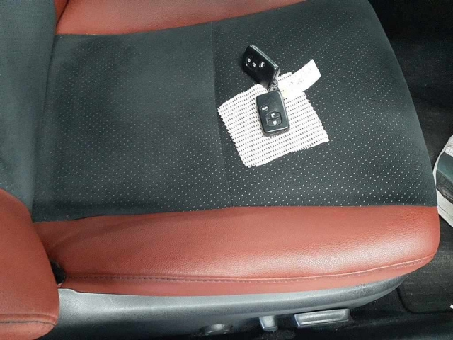 TOYOTA MARK X 2019