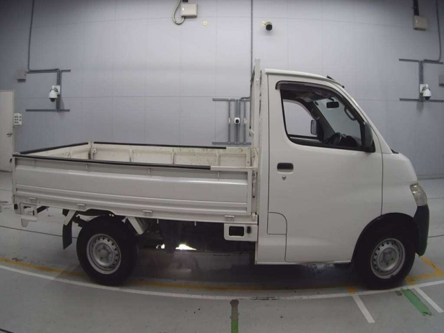 TOYOTA TOWN ACE TRUCK 2016