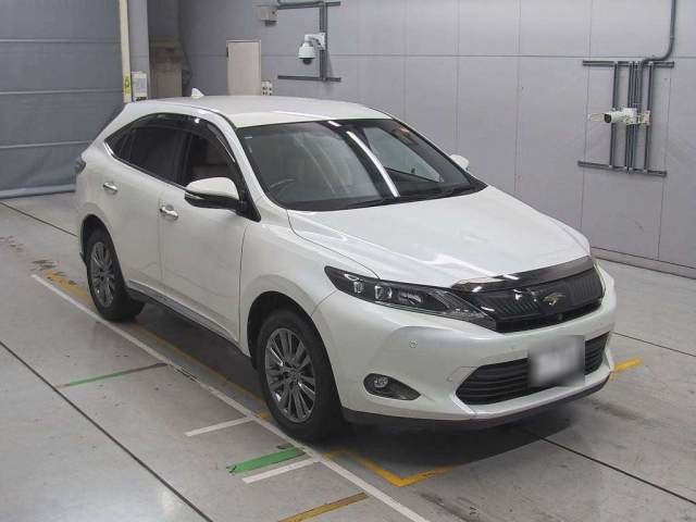 TOYOTA HARRIER 2014