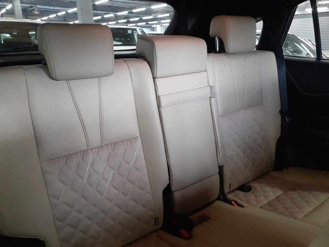 TOYOTA HARRIER 2014