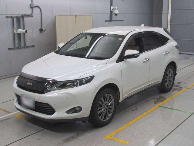 TOYOTA HARRIER 2014