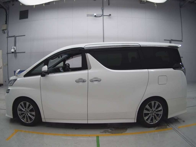 TOYOTA VELLFIRE 2017