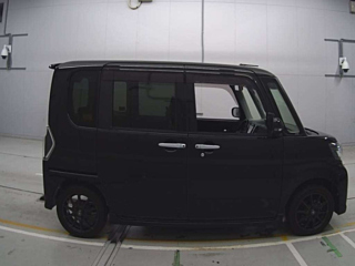 DAIHATSU TANTO 2019