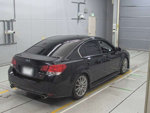 SUBARU LEGACY B4 2010