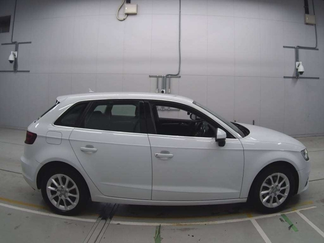 AUDI A3 2015