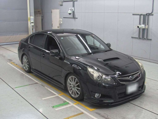 SUBARU LEGACY B4 2010