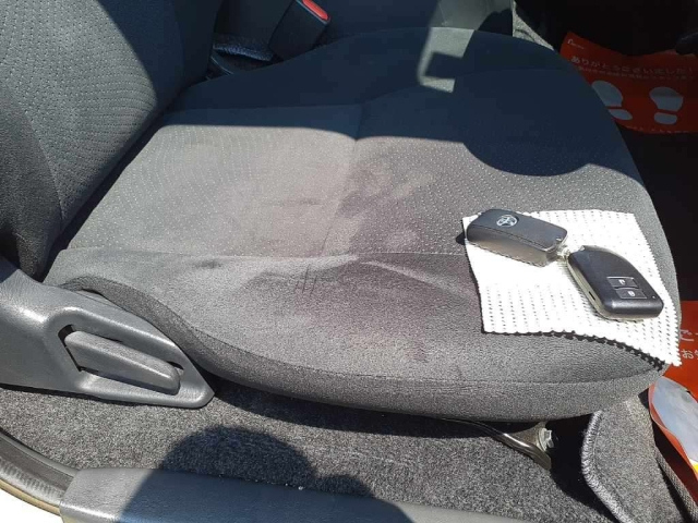 TOYOTA HIACE VAN 2024