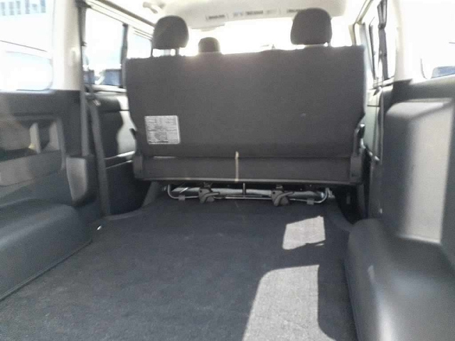 TOYOTA HIACE VAN 2024