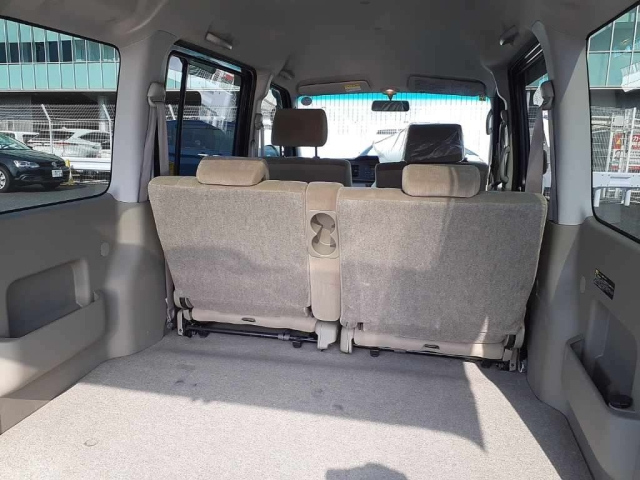 DAIHATSU ATRAI WAGON 2010