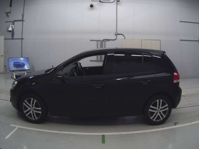 VOLKSWAGEN GOLF 2011