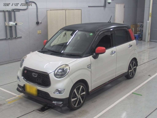 DAIHATSU CAST 2015