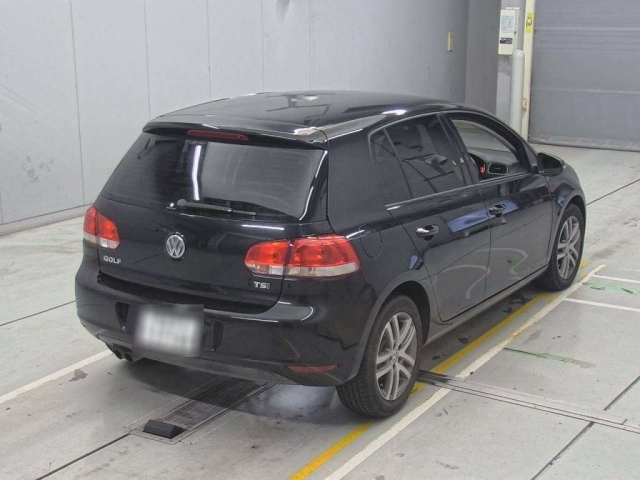 VOLKSWAGEN GOLF 2011