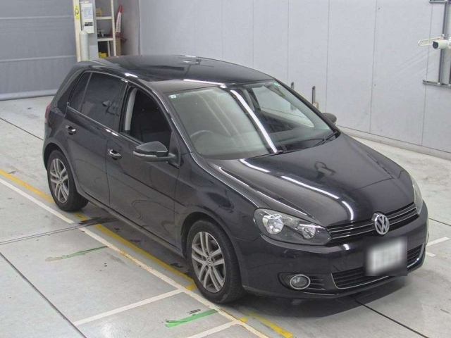 VOLKSWAGEN GOLF 2011