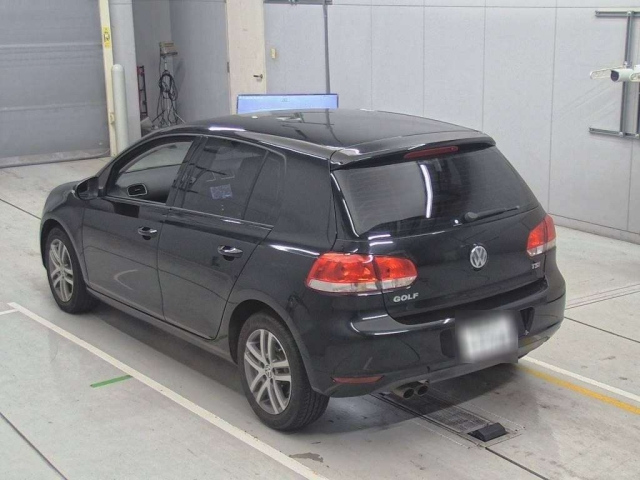 VOLKSWAGEN GOLF 2011