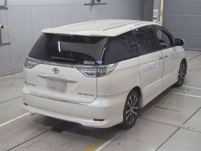 TOYOTA ESTIMA 2012